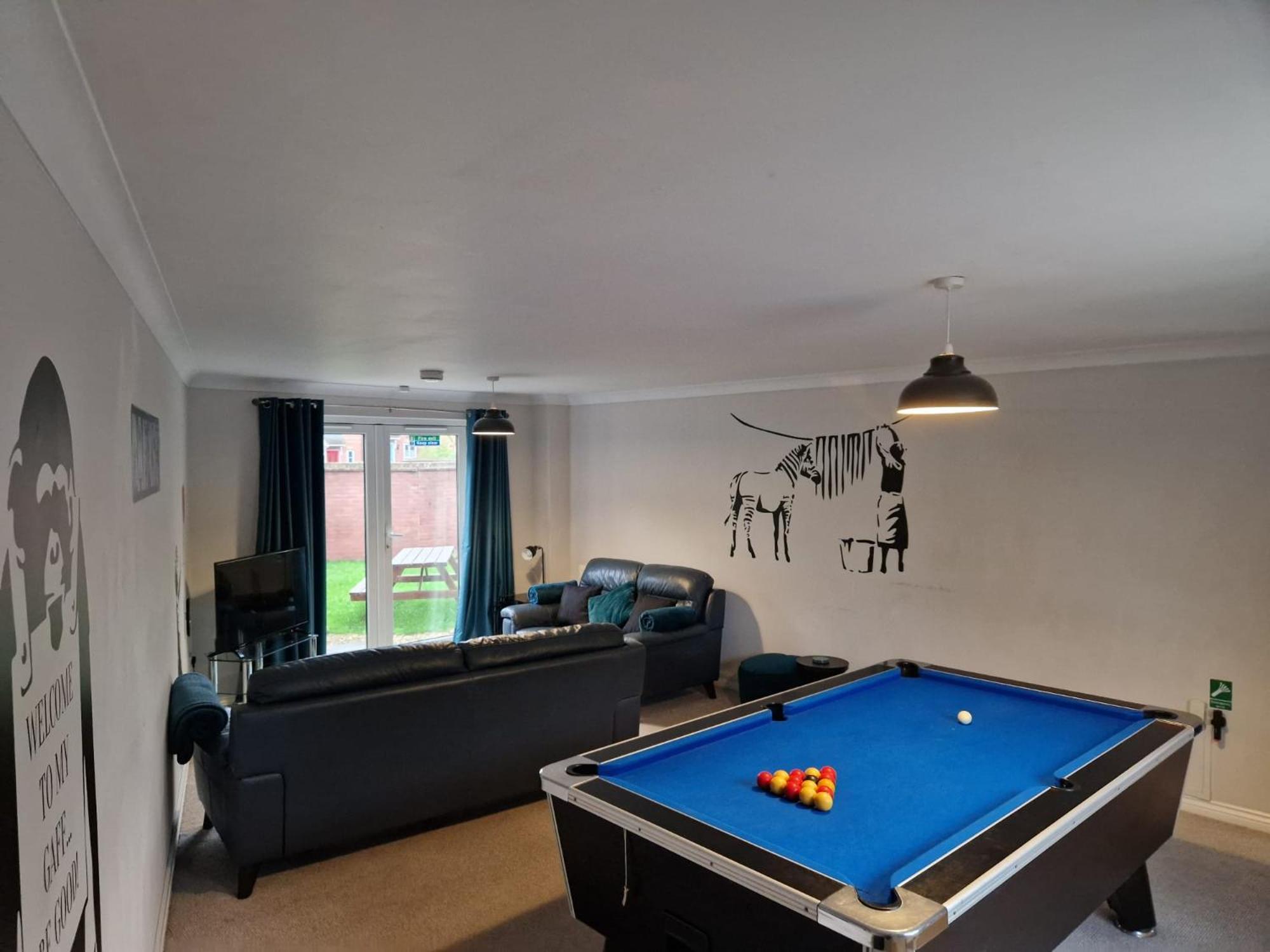 Hereford - Finch House - Modern 4 Bedroom House Located In South Hereford, Dog Friendly With Nearby Countryside, Pool Table, Sleeps Up To 10 Guests - Hosted By Rentmyhouse Buitenkant foto